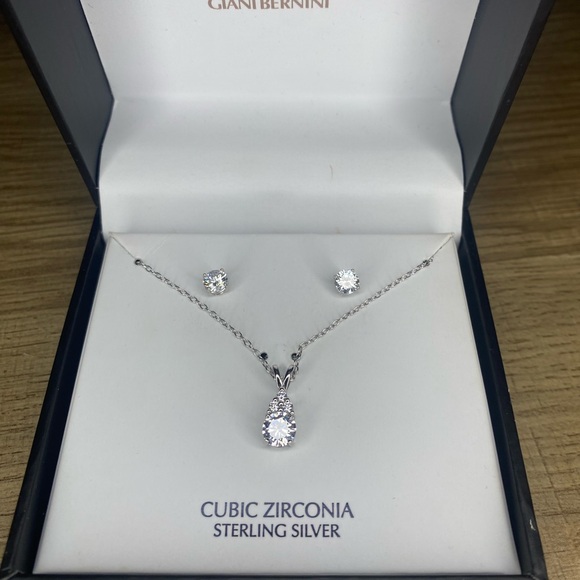Giani Bernini Cubic Zirconia Set Necklace / Earrings - Picture 1 of 5